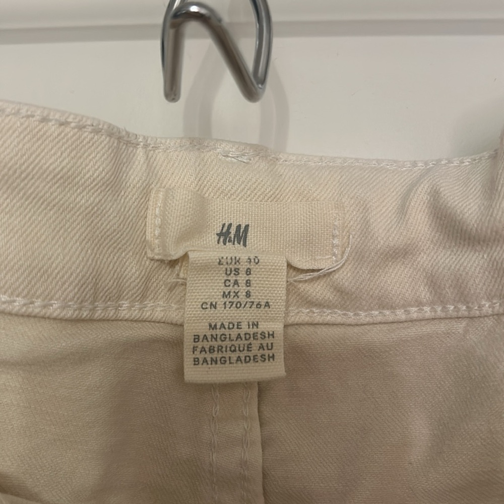 H&M jeans - Picture 3 of 3